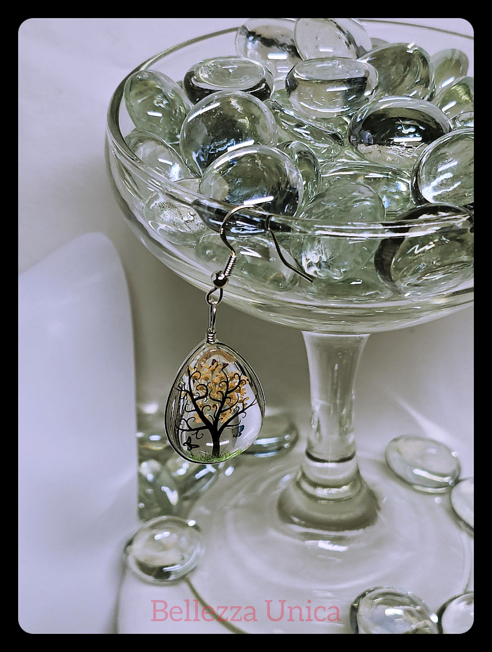 Thumbnail: Dangle Earrings - Dried Flower