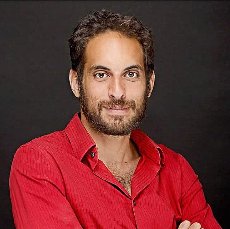 ג'וני האורסטוק מקים היכרות עם מחויבות