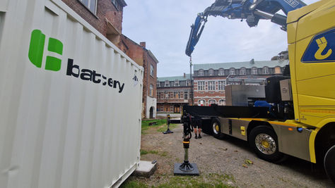 C-battery's mobile battery container installed on site in Dinant