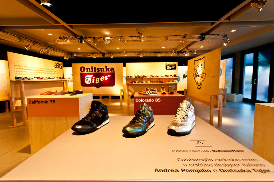 ASICS0102.JPG
