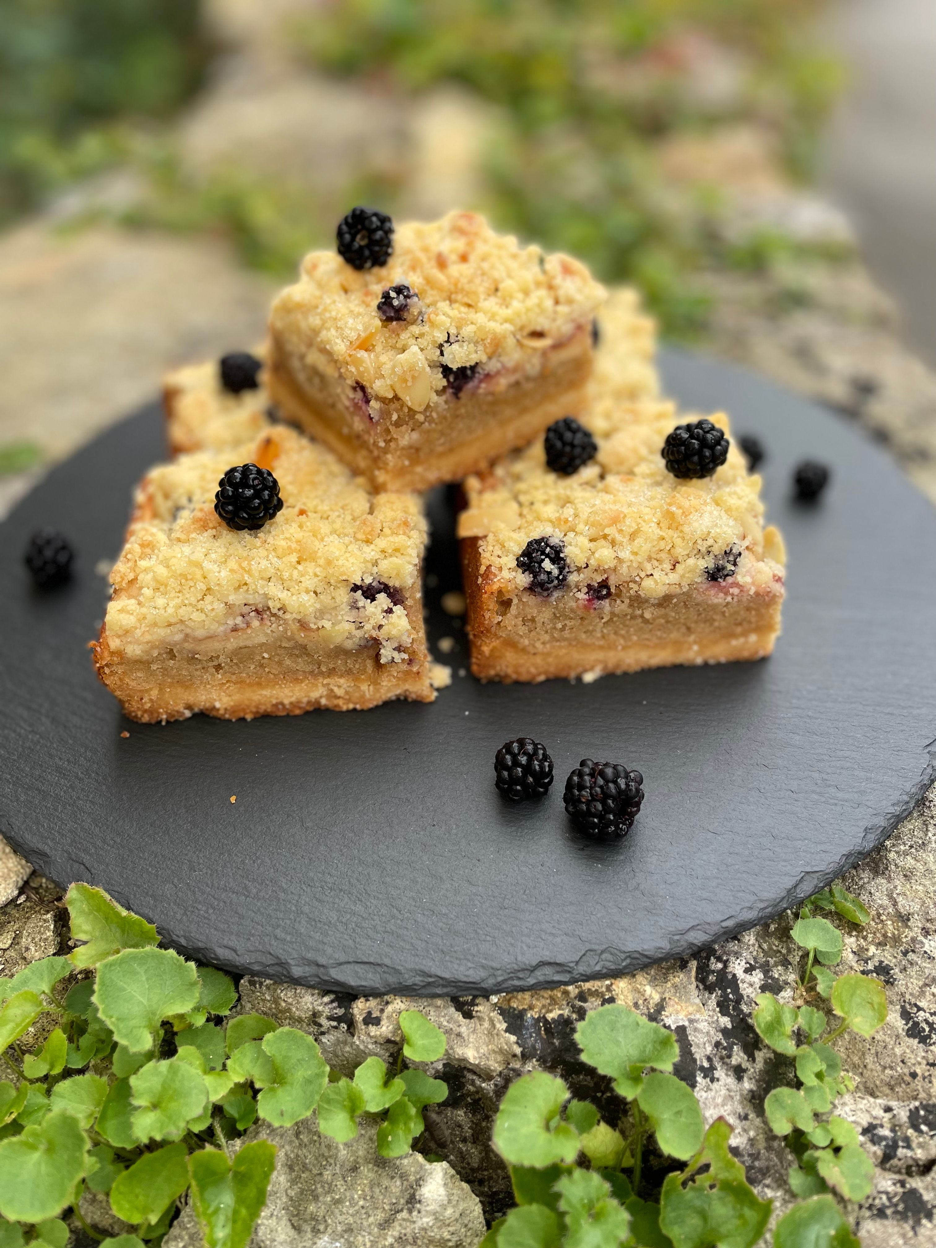 Apple Blackberry and Almond Cake