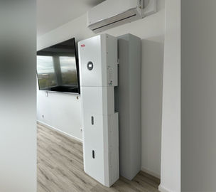 Batterie résidentielle tout-en-un ITN installée dans une maison à Jodoigne en Belgique – kit 8 kW 10 kWh