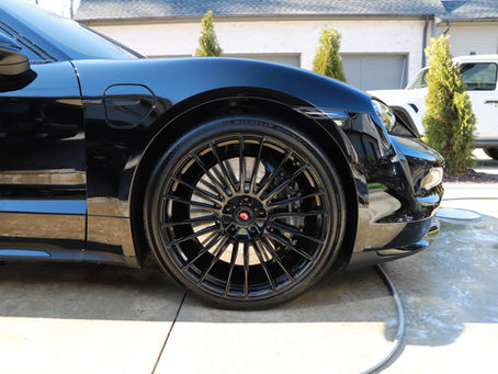 From Drab to Fab: Why Your Car Deserves Luxury Car Detailing