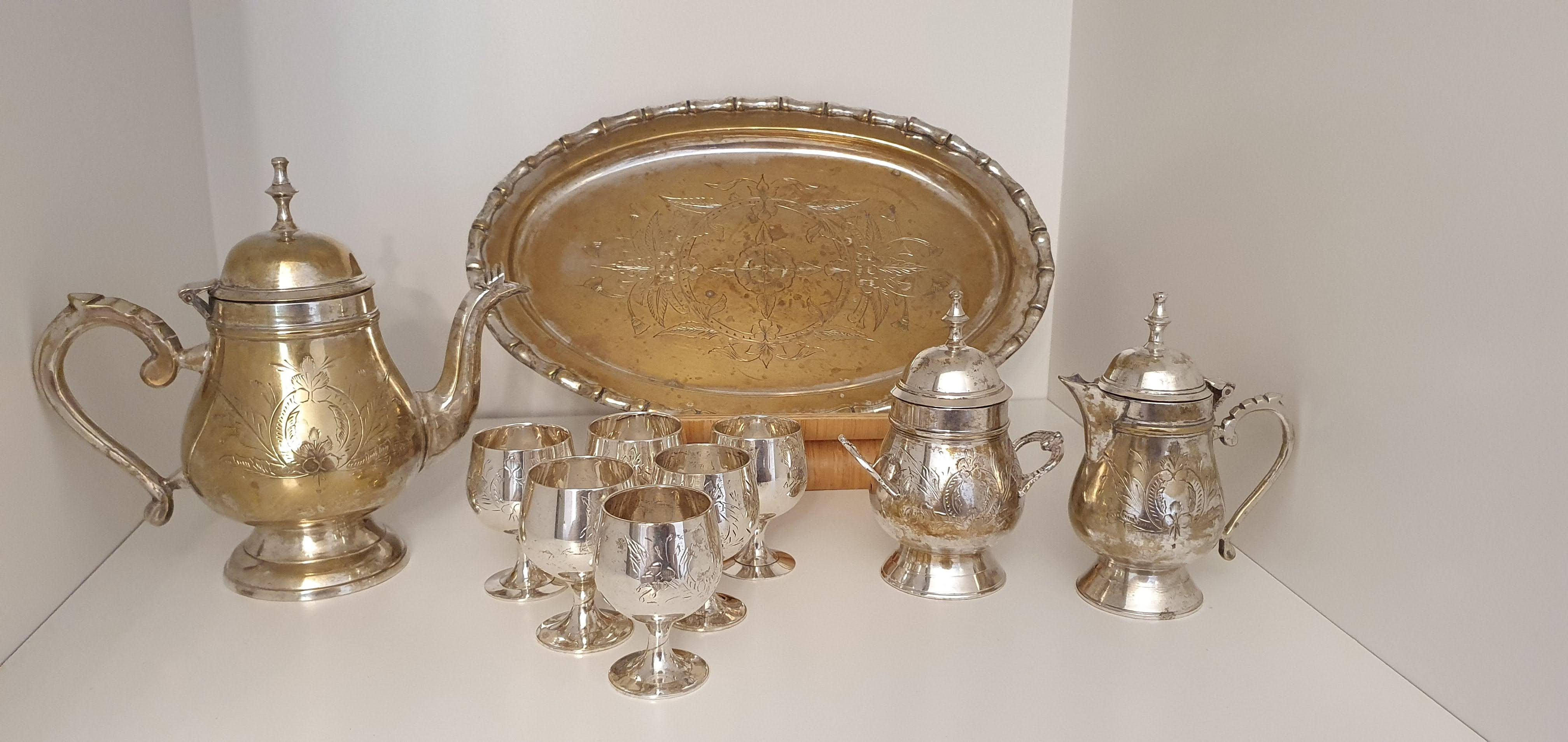 SÅLD! - Orientalisk teservis