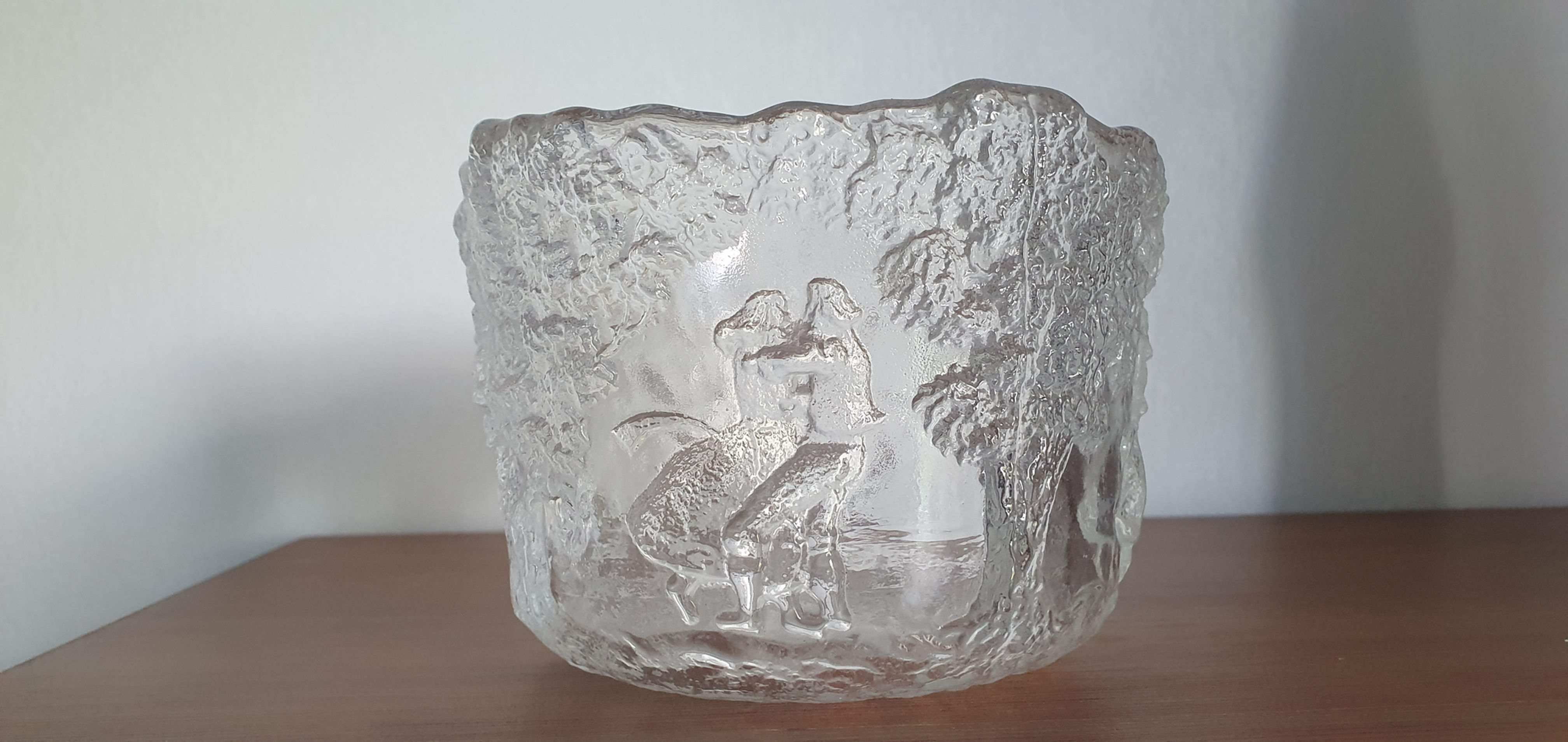 Glasskål, Kosta Boda, Kjell Engman, "Midsommardansen"