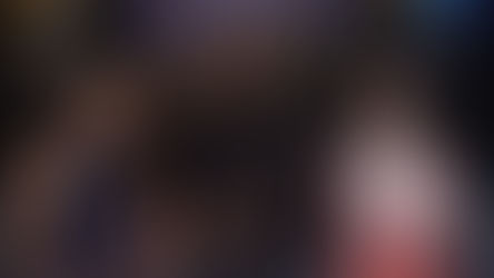 Anitta, Colman Domingo e Sarah Sherman no palco do ‘Saturday Night Live’ (NBCUniversal/Divulgação)