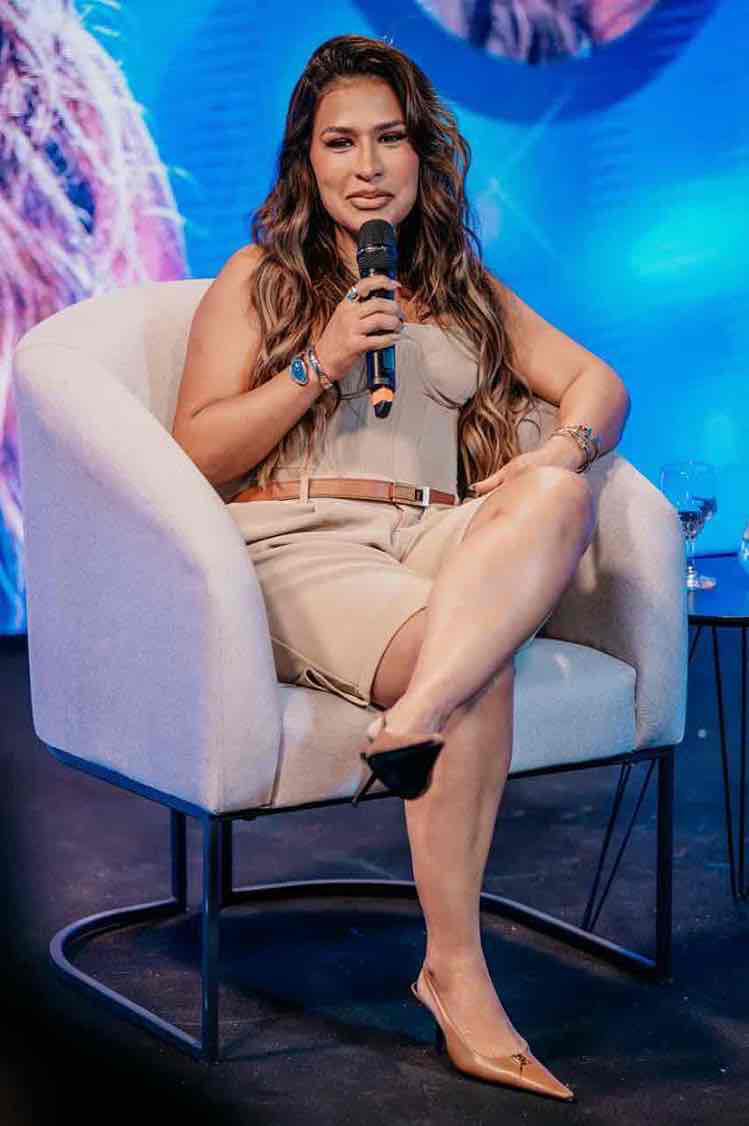 Simone Mendes apresenta “O Melhor de Mim”