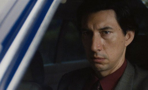 Adam Driver em cena de Paper Tiger