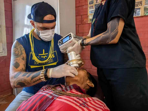 Livro “Levante e Lute” retrata a história do fundador da ONG Doutores da Amazônia