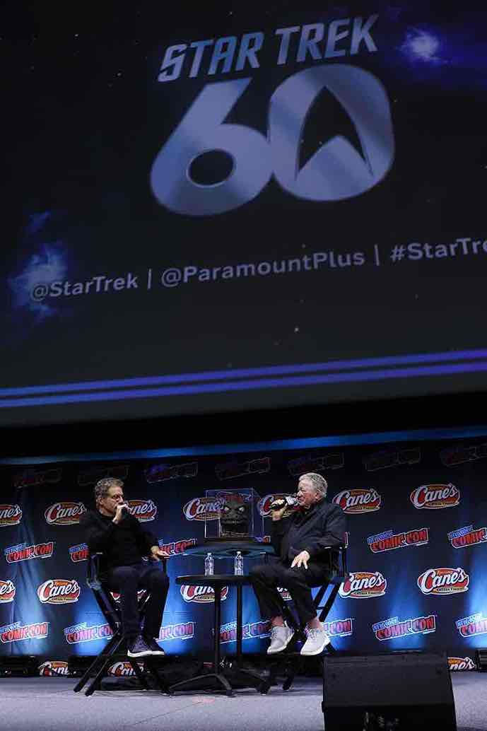 celebração dos 60 anos da franquia, com exibição de clipes e uma conversa com William Shatner, mediada por Ben Stiller.