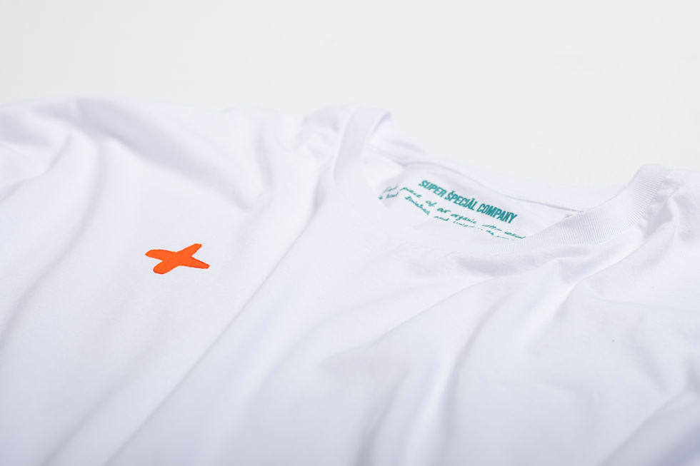 Thumbnail: ROLLED SLEEVE LOVE WHITE T-SHIRT