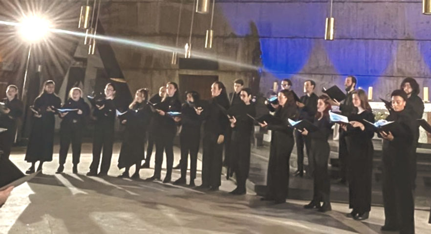 PHOTO-2024-11-23-00-06-22 2_edited_edited_edited.jpg