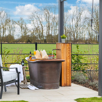 Copper bath filling at Piglet Cottage on Pepples Farm
