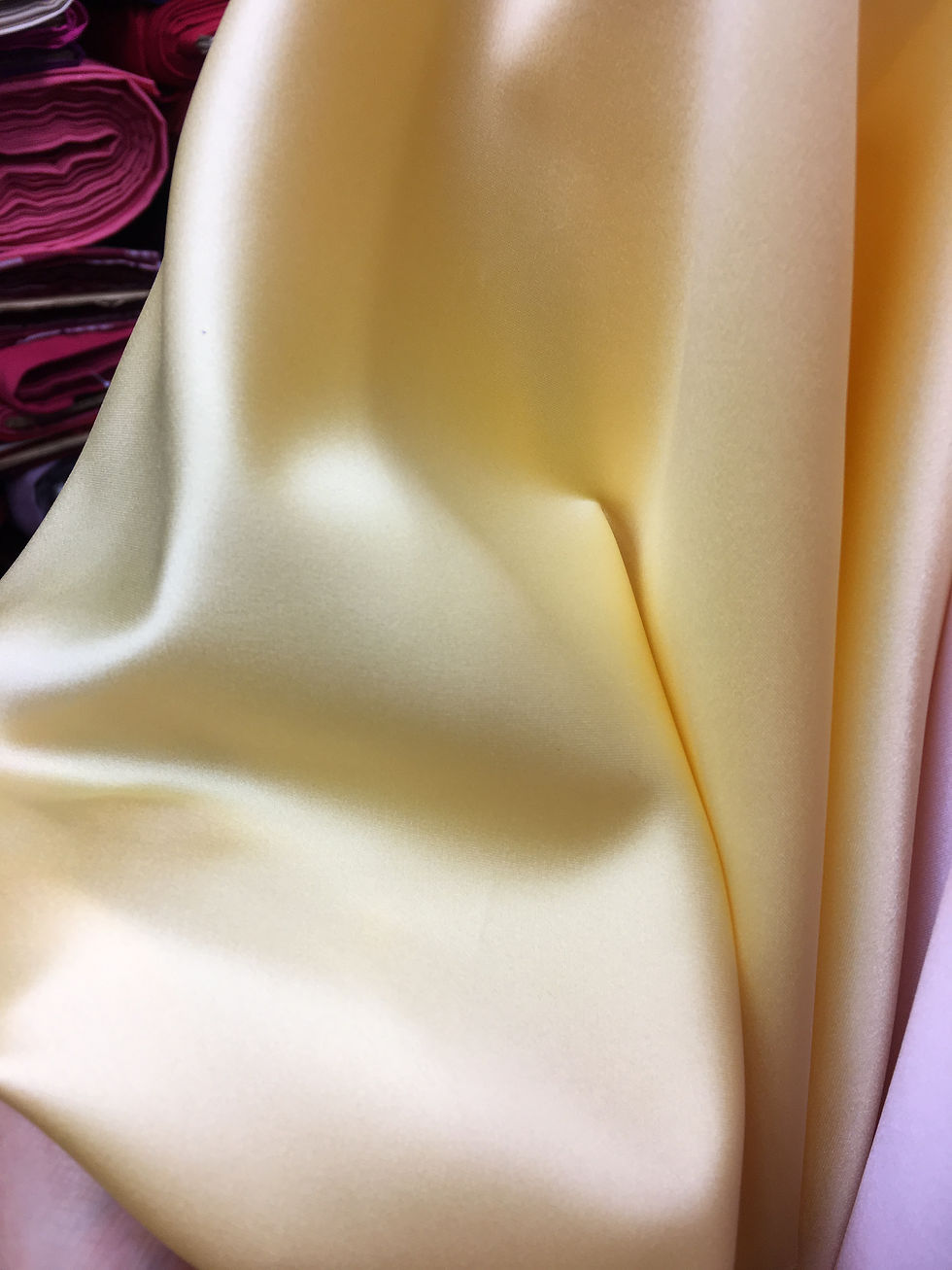 Thumbnail: Satin Triangle Tie-Up