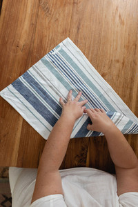 wrap gifts with tea towels