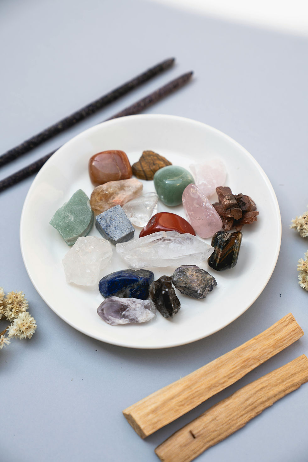 crystal stone, energy healing, holistic wellness, holistic wellness center, healing servies, healing path, crystal healinf