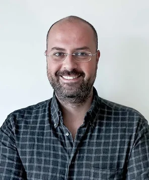 Santi Elizondo
Software Developer