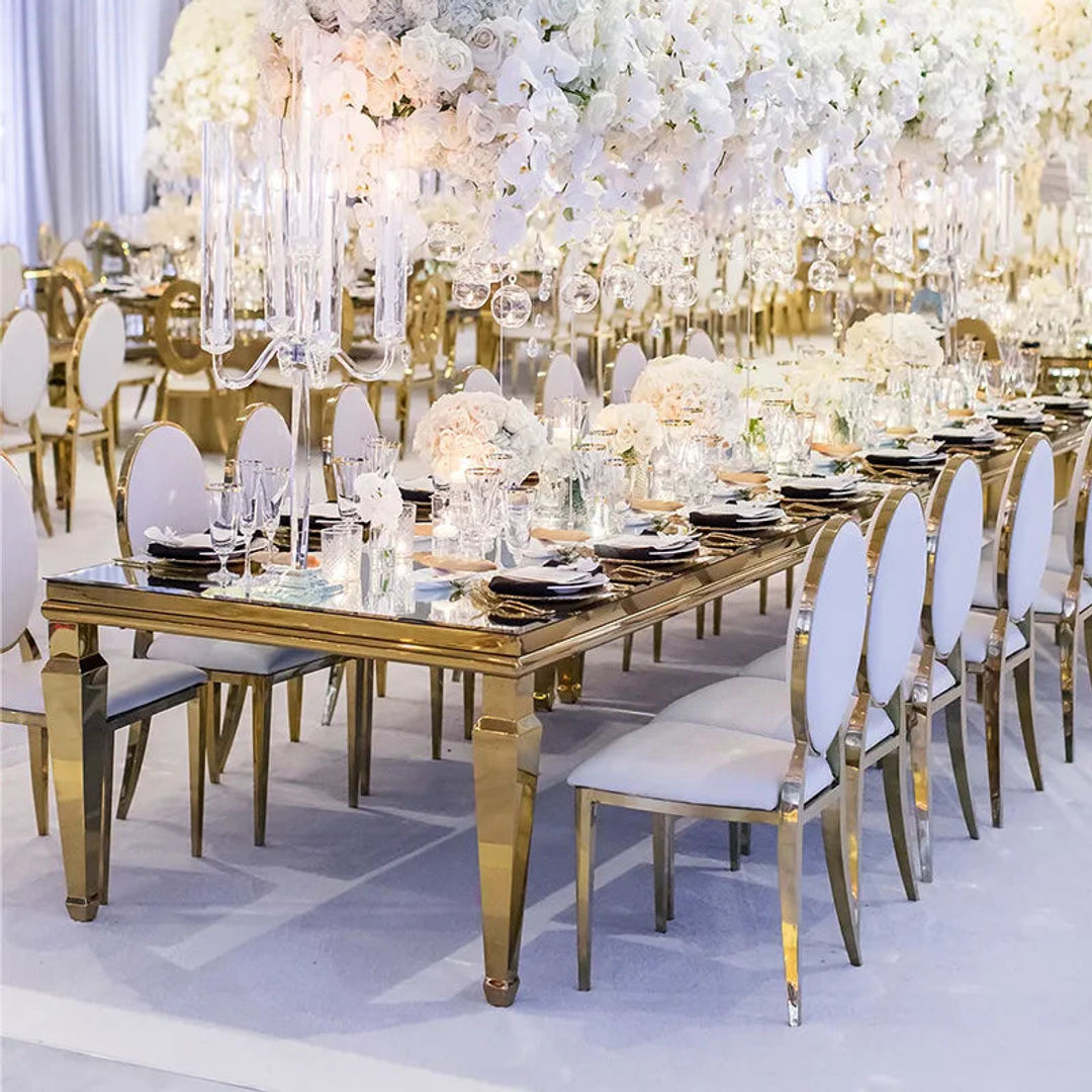 Elegant Golden Round Back Wedding Chair – Cushioned Seating for Events & Dining