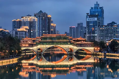 Chengdu City Skyline – Modern Business Hub in Sichuan, China.webp