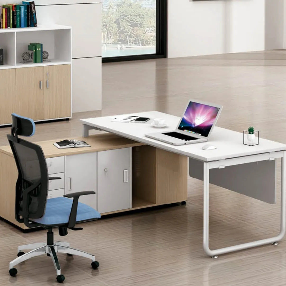 White Executive Desk – Modern Office Furniture Design | Venta de Muebles de Ofic