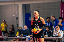 Begüm Kaçmaz - Volleyball