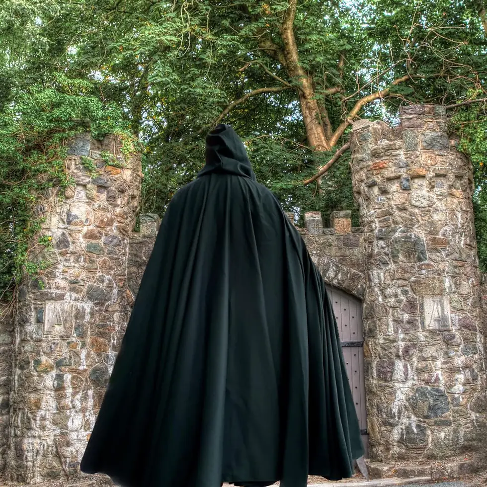 Thumbnail: Dark Forest Green Cloak