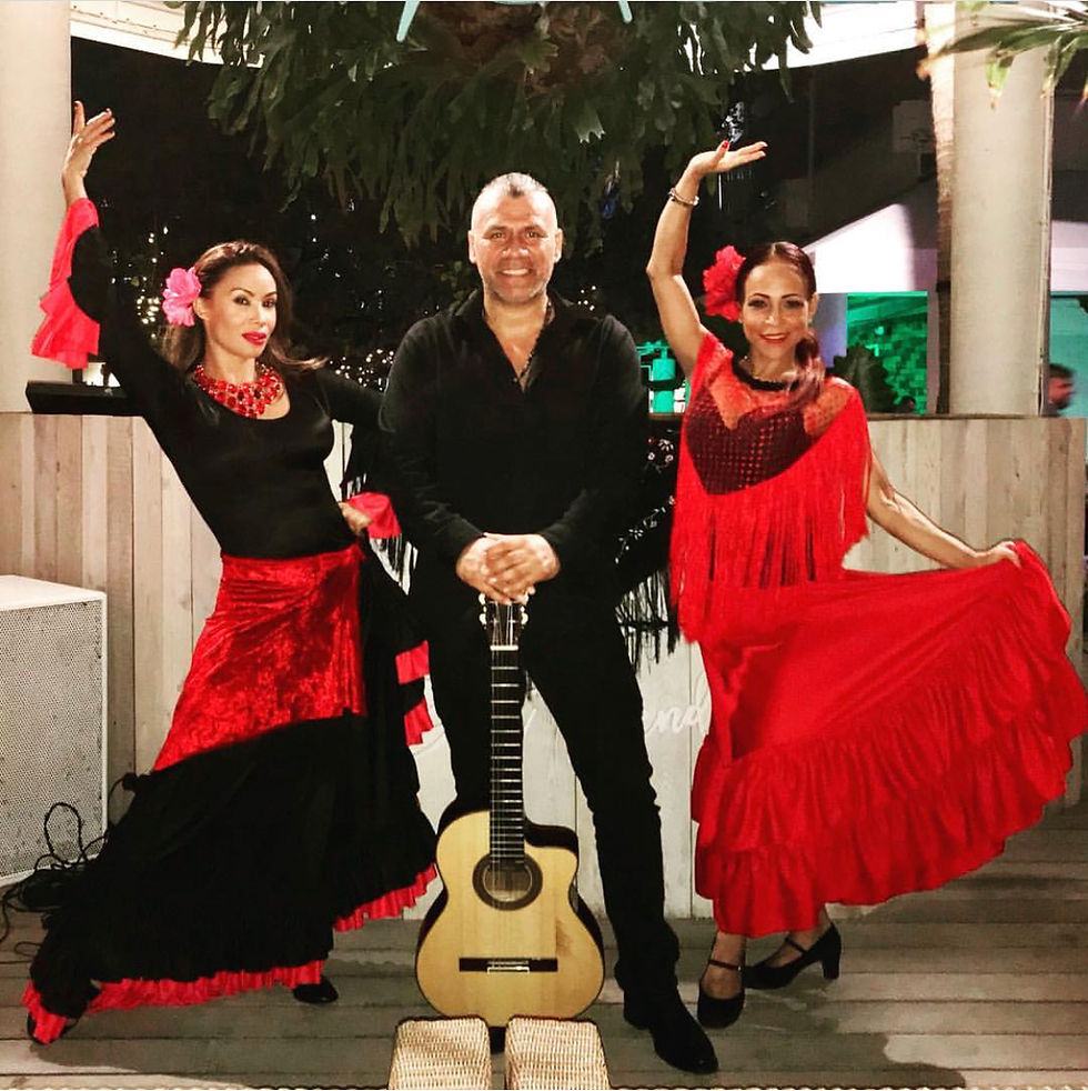 Flamenco Dancers and Guitarist
