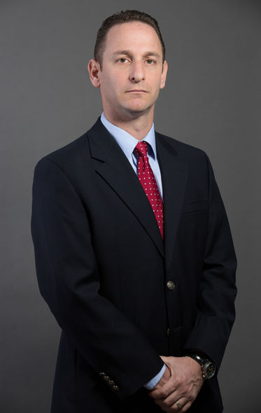 סטודיו יוסי לזרוף צילום עורכי דין מקצועי