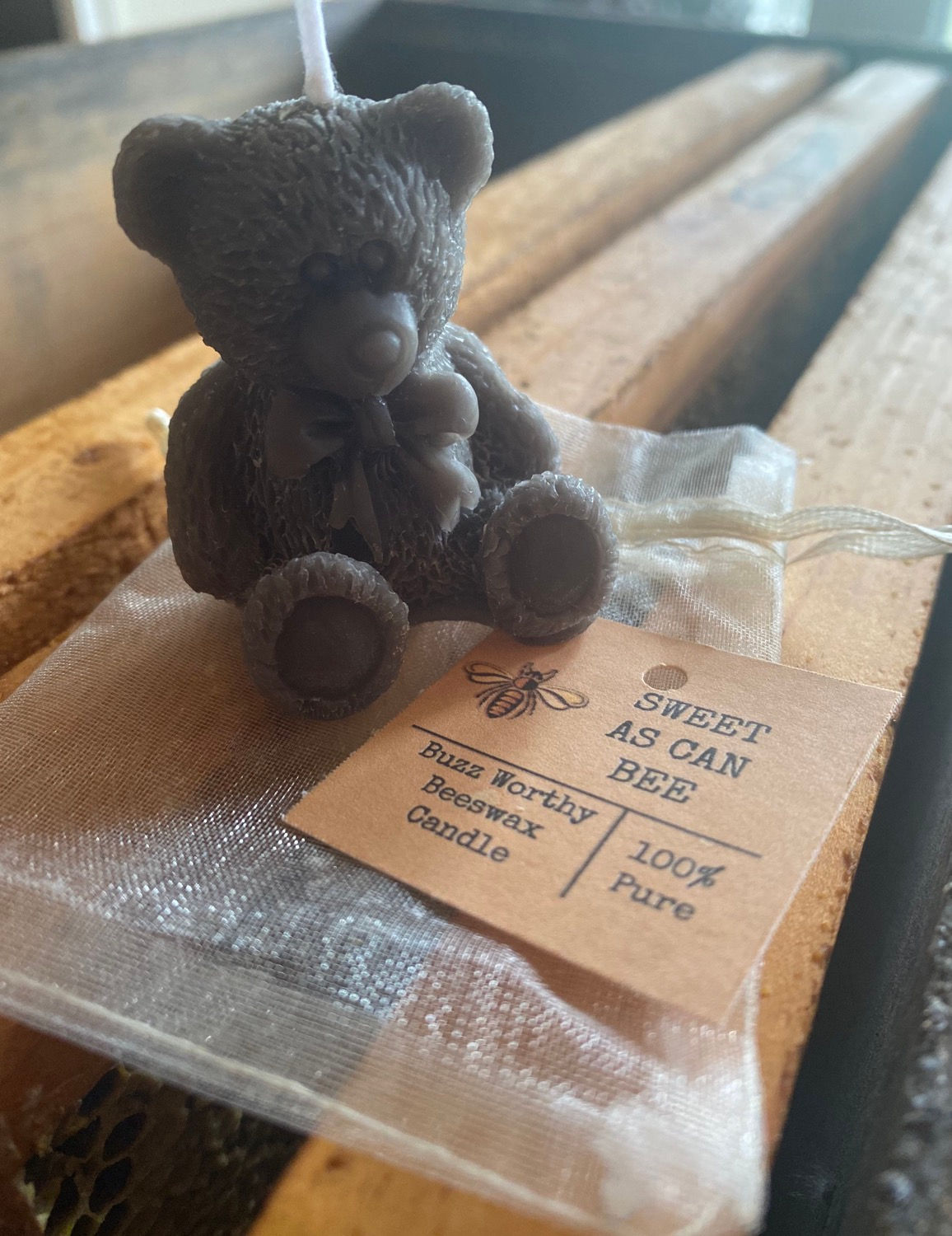 Beeswax Beary Sweet Candle