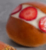 Strawberry Maritozzo