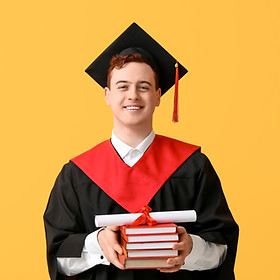 shutterstock_2433687549_edited.jpg