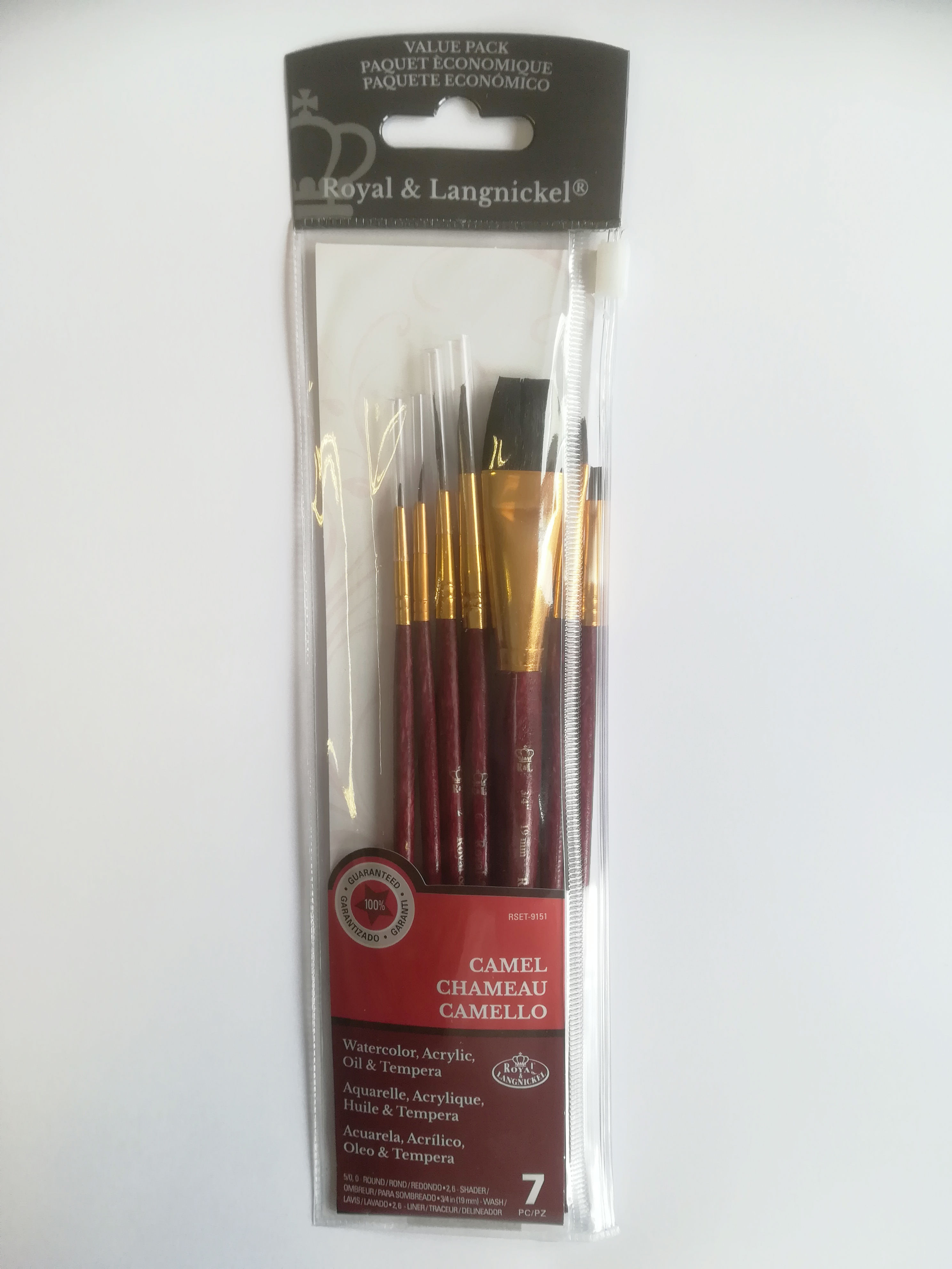 Camel round 5/0,0, shader 2,6, Wash 3/4in, Liner 2, 6