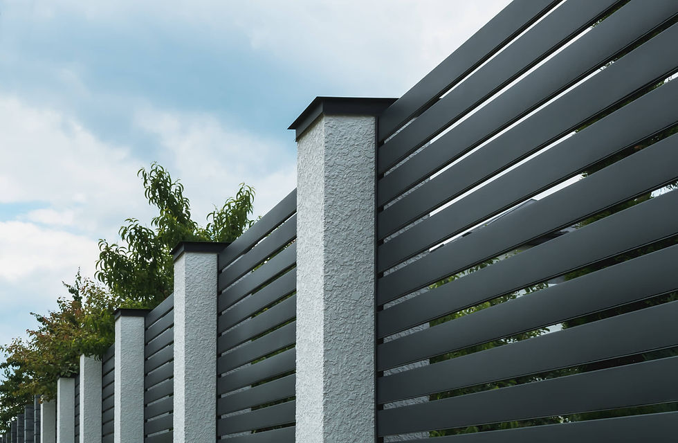 Modern aluminum fence style LA