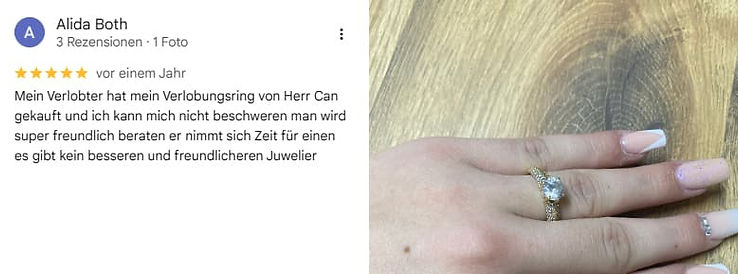 Google-Bewertung einer Kundin über ihren Verlobungsring von Juwelier Marry Lou in Lippstadt mit Foto des Rings an der Hand.