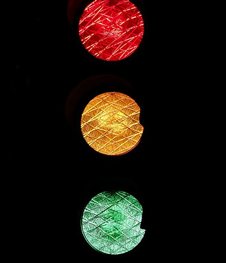 traffic-lights-road-sign-red-yellow-e3ba597e7fdf9576191f74e114870cd8.jpg
