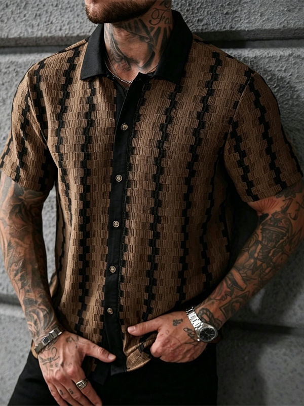 Thumbnail: Classic Checkered Short Sleeve Shirt