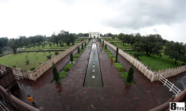 Bibi ka Maqbara
(Mini Taj Mahal)