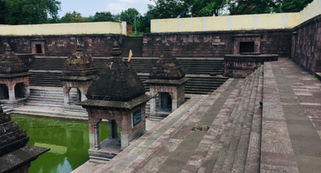 Ellora Kund