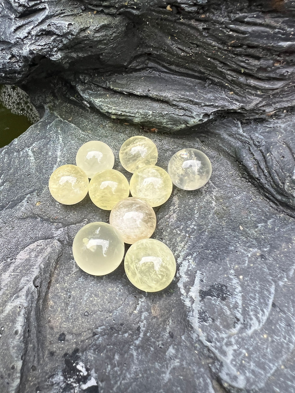 Thumbnail: Citrine Mini Spheres with Rainbow and/or Flash