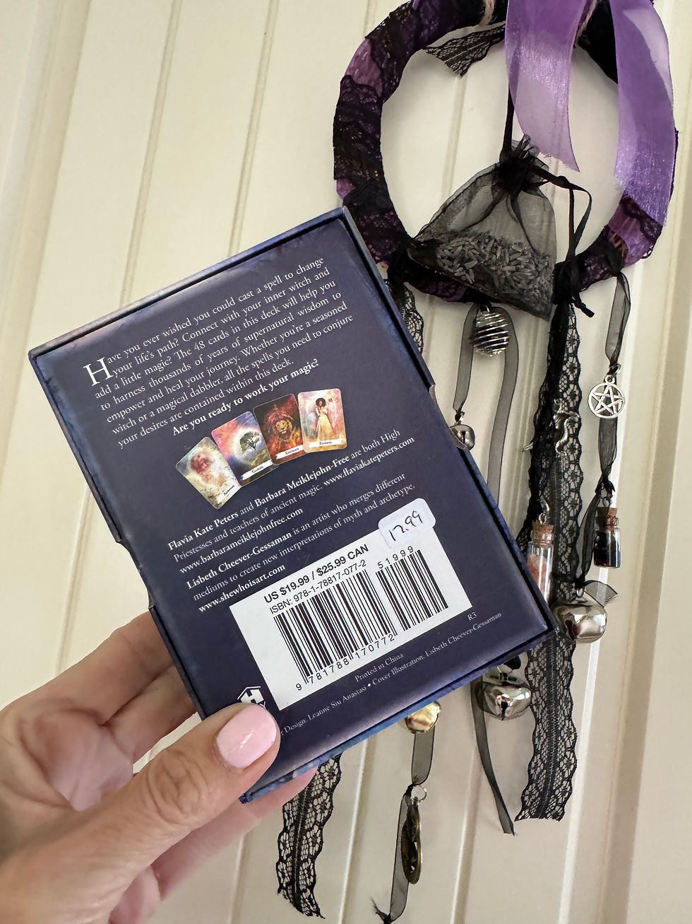 Thumbnail: Spellcasting Oracle Cards - Flavia Kate Peters