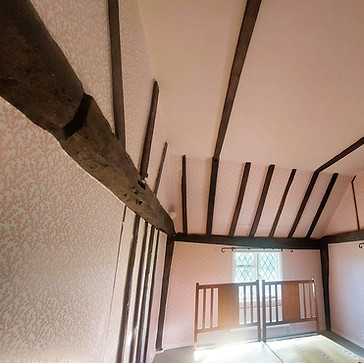 wallpapering services