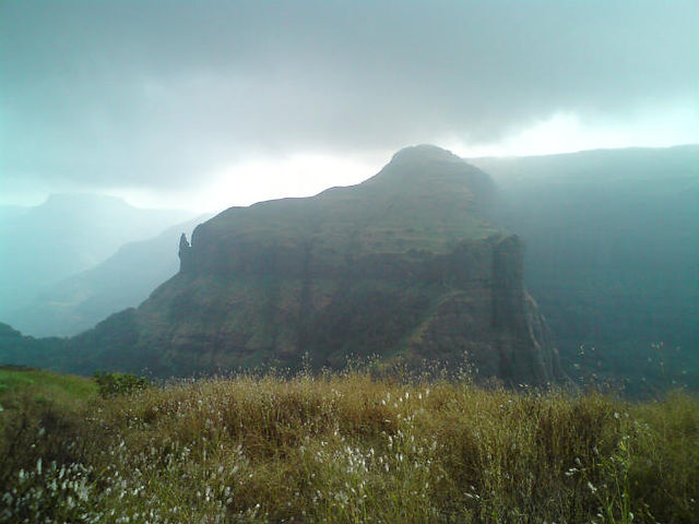Ratangad4