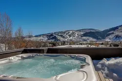 HOT TUB AUDIO