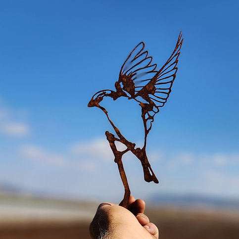 ציפור דרור חיתוך מתכת