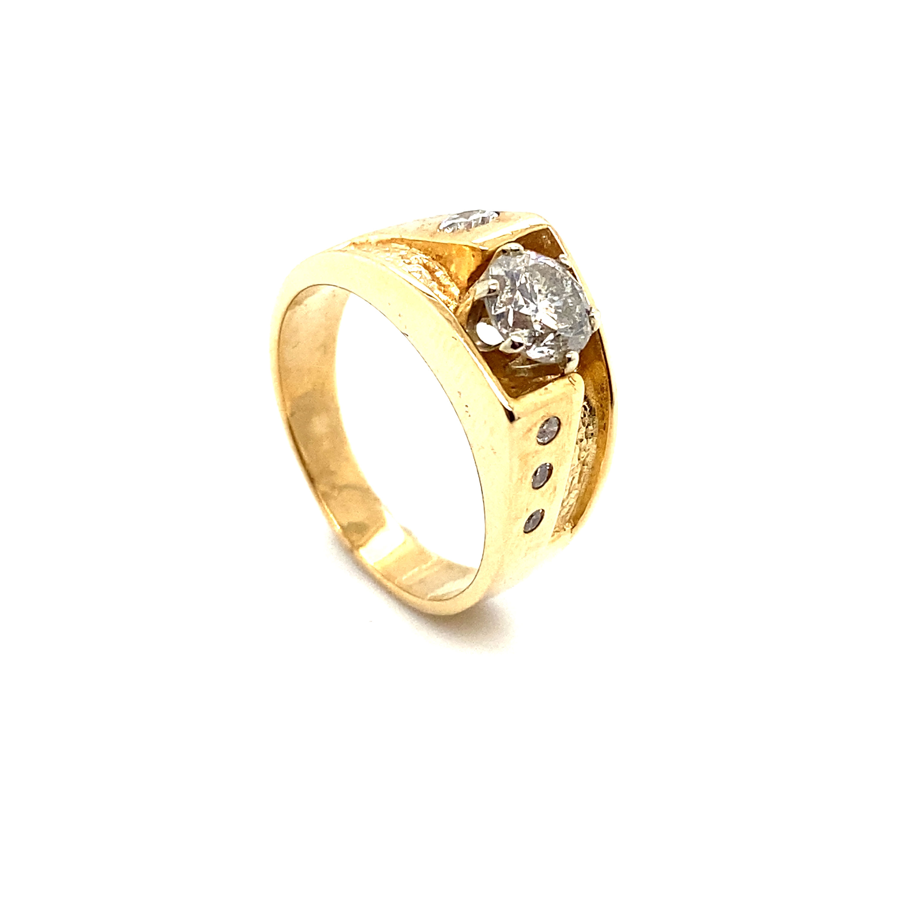Stunning Men's 14K Solid Gold 1.34Carats IGI Certified Diamond Ring