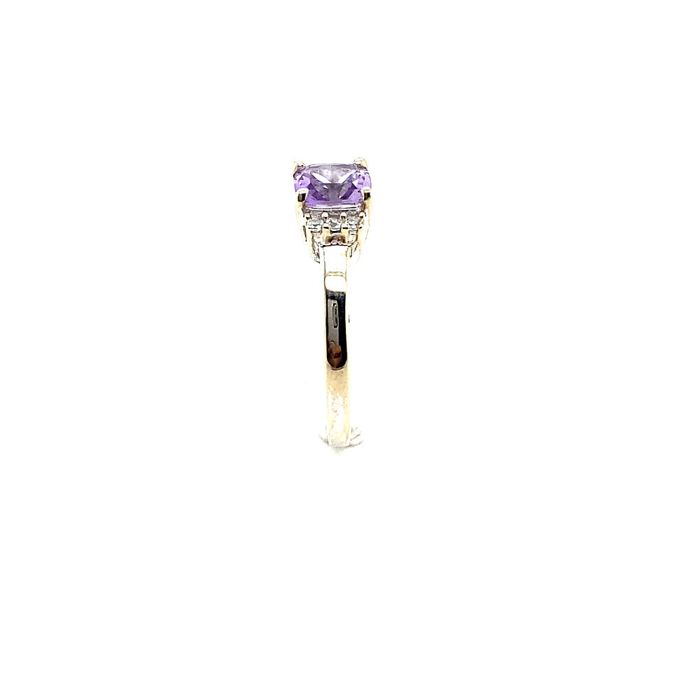 Thumbnail: Stunning 10K White Gold 0.5 Carat Amethyst Ring