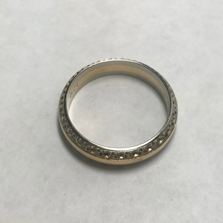 Thumbnail: 14 K Two Tone Diamond Cut Wedding Band