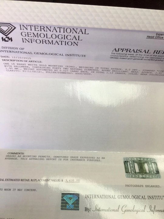 Thumbnail: 18k White Gold Diamond Band Comes With IGI Cert