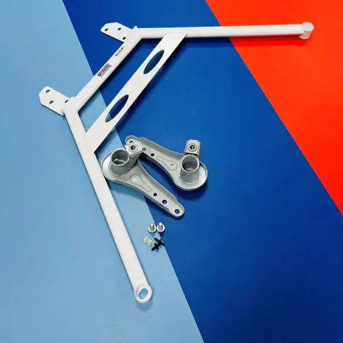 Ultra Racing Under Body Brace Kit – BMW F2x 1 series and 2 Series. INC M140/M135