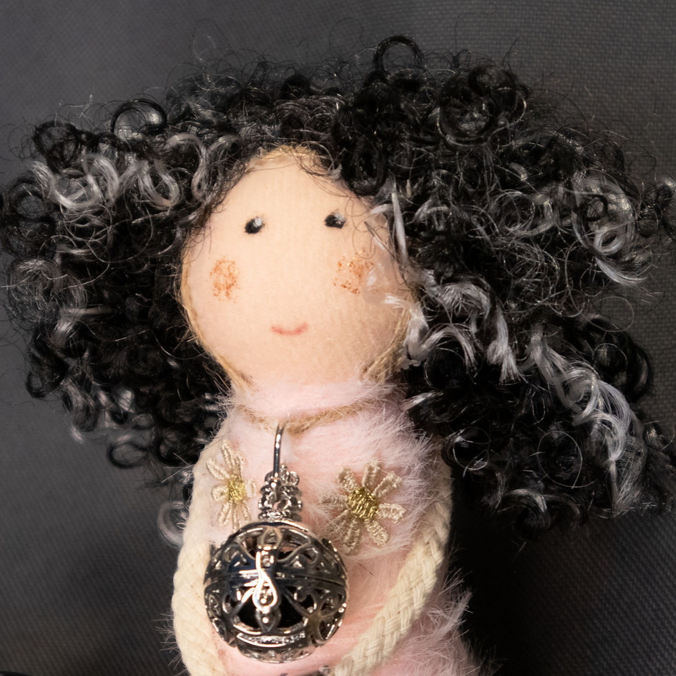 Miniature : La poupée Joyeuse 12